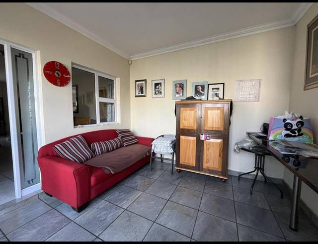 2 BEDROOM PROPERTY TO RENT IN RYNFIELD